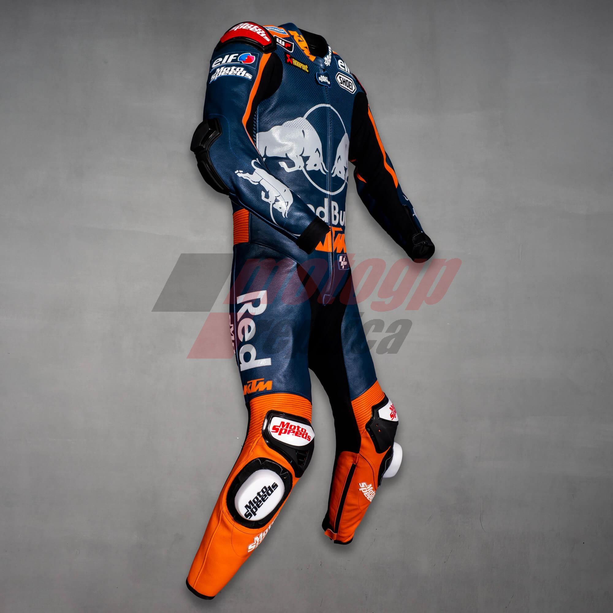 Hafizh Syahrin Suit